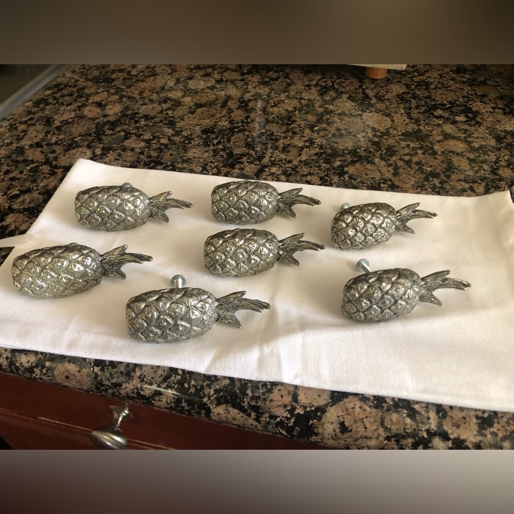 Pineapple pewter drawer pulls. Set of 7 Anne at Home